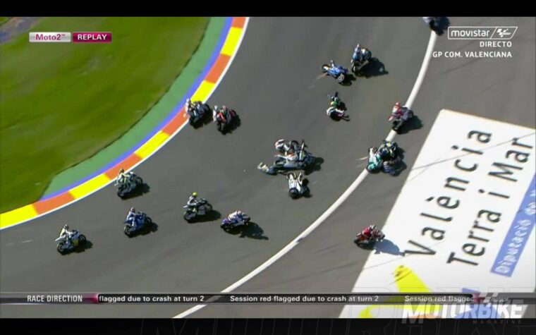 Caida-Salida-Moto2-Valencia-2015-6