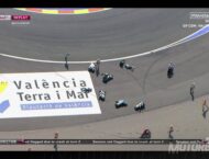 Aparatosa caída provoca la bandera roja en la salida de Moto2 9 Caida Salida Moto2 Valencia 2015 9