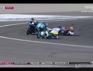 Secuencia de la caída múltiple en la última curva de Valencia en Moto3 10 Caida Vazquez Fenati Antonelli 9
