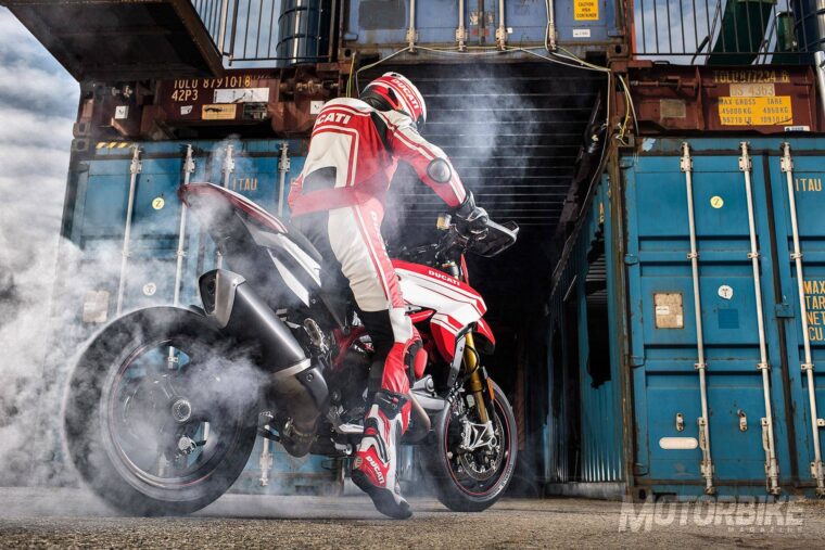 Ducati 2016 Hypermotard 939 1