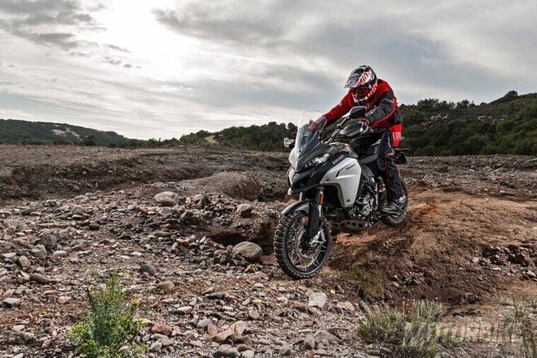 Nueva Ducati Multistrada 1200 Enduro 2016: adventure italiana 2 Ducati Multistrada 1200 Enduro 2016