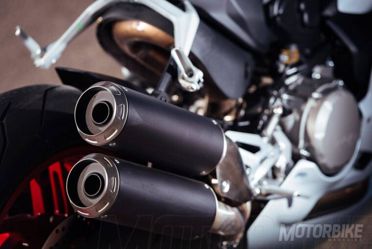 Ducati 959 Panigale 2016 fotos estaticas