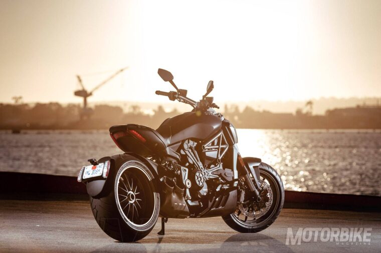 Ducati-XDiavel-2016-abril-03