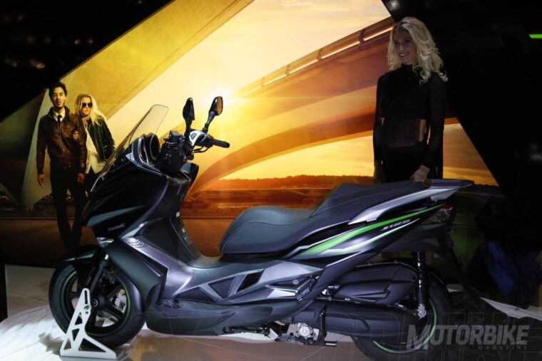 Foto 17-11-15 12 06 32