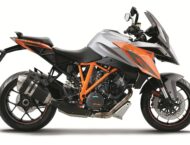 KTM 1290 Super Duke GT 2016