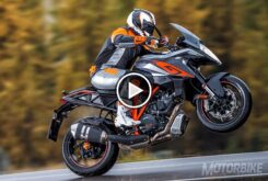  Play KTM 1290 Super Duke GT 2016 12