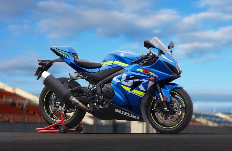 Suzuki GSX-R1000 2016 - Motorbike Magazine