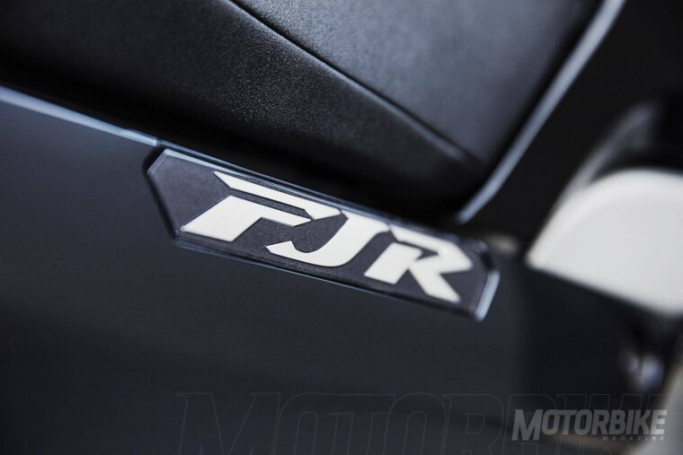 Yamaha-FJR1300-2016_5