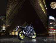 Yamaha MT 10 02