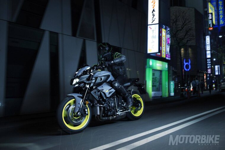 Yamaha MT-10 2016 08