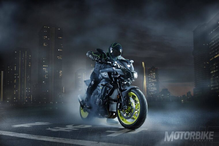 Yamaha MT-10 2016 09