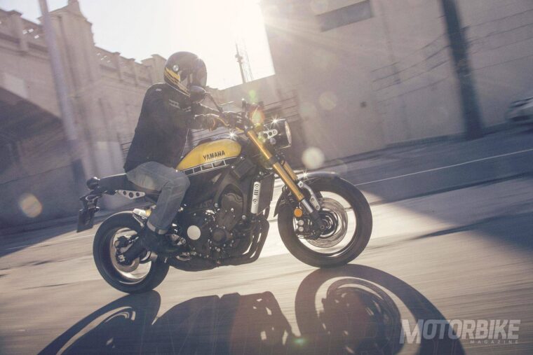 Yamaha XSR900 2016 1 Yamaha XSR900 2016