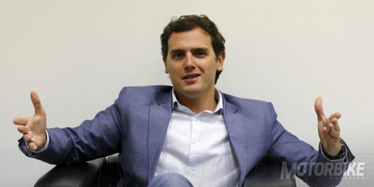 Albert Rivera Yamaha FZ1 Fazer