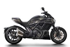 Ducati Diavel Carbon 2015