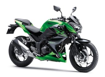 Kawasaki Z300 2015 11 Kawasaki Z300 1