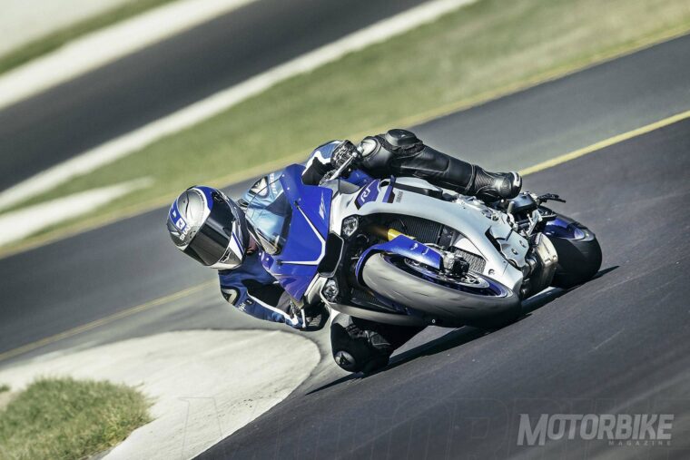 Yamaha-YZF-R1_2