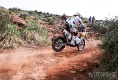 Laia Sanz: «Yo quería seguir. Esto es el Dakar y tiene que ser duro» 5 Dakar 2016 - Motorbike Magazine