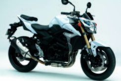 Suzuki GSR750 2015