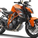 Prueba Yamaha MT-10 SP 2017 24 KTM 1290 Super Duke R