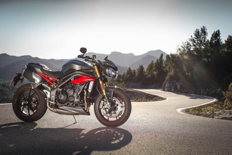 Triumph Speed Triple R 2016