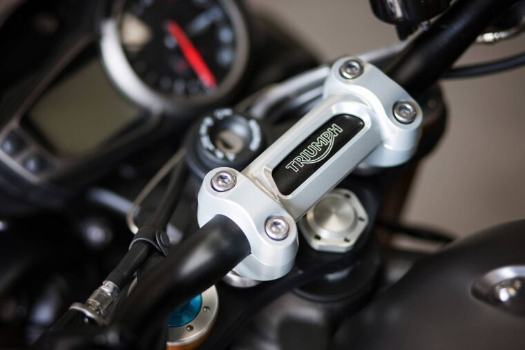 Triumph Speed Triple R 2016