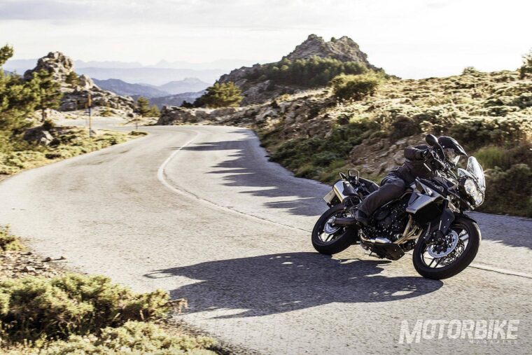 Aventura Triumph promoción