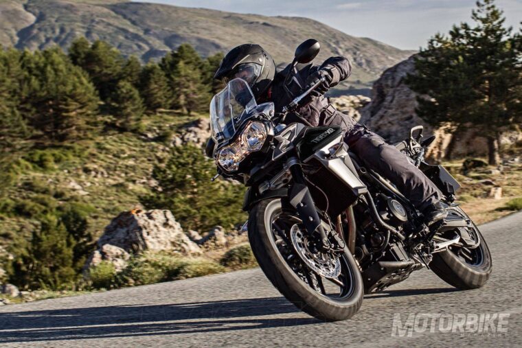 Aventura Triumph promoción