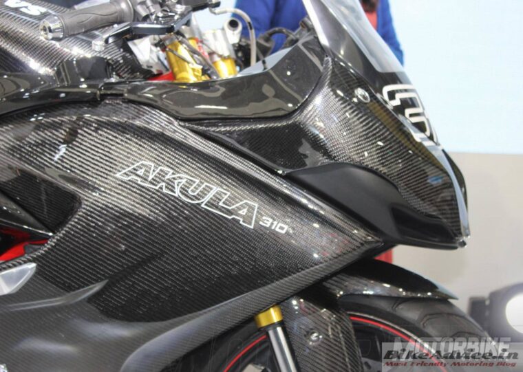 TVS Akula - BMW G 310 RR
