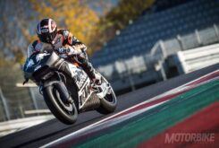 La KTM RC16 de MotoGP saldrá a la venta en 2018 23 KTM RC16 2017