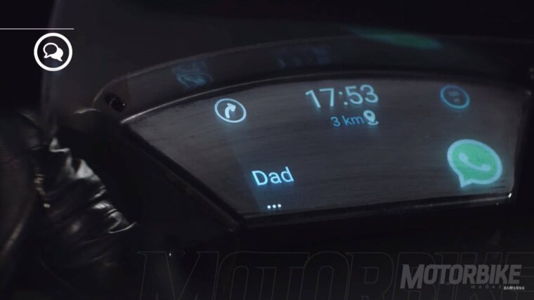 Samsung pantalla inteligente Yamaha Tricity 012