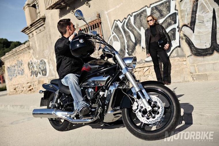 hyosung-gv650i-pro-aquila-39