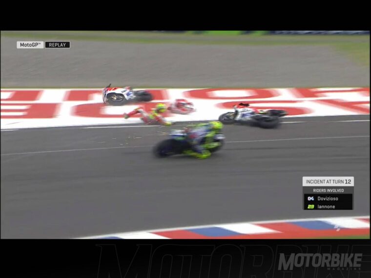 Caida Dovizioso y Iannone MotoGP Argentina 2016 008