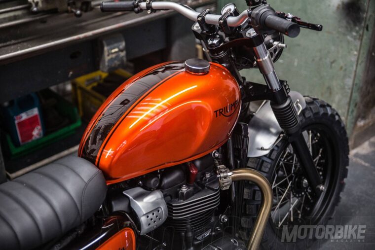 triumph-street-twin-down-and-out-09