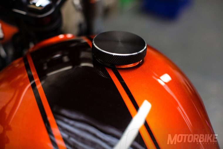 triumph-street-twin-down-and-out-18