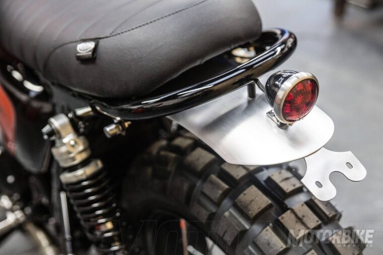 triumph-street-twin-down-and-out-29