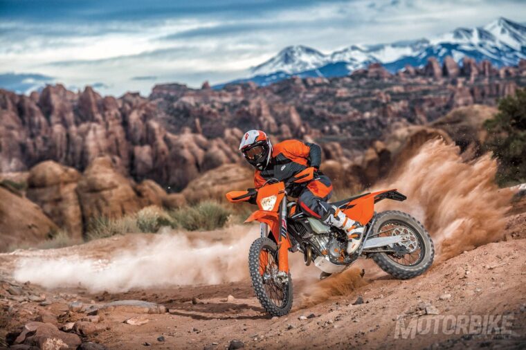 KTM2017 - 8