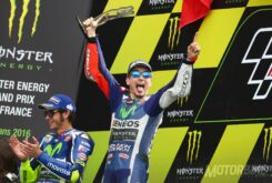 Jorge Lorenzo: «Lo ideal es que todo el mundo tuviese respeto por todos los pilotos y no está siendo así» 15 MotoGP Le Mans 2016 Jorge Lorenzo victoria