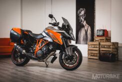 KTM SuperDukeGT1