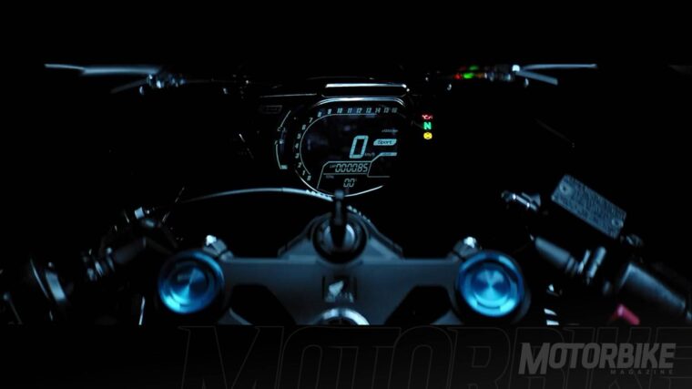 Honda CBR300RR 2017 presentacion 005