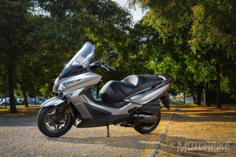 KYMCO_GRAND-DINK300-2016 - 40