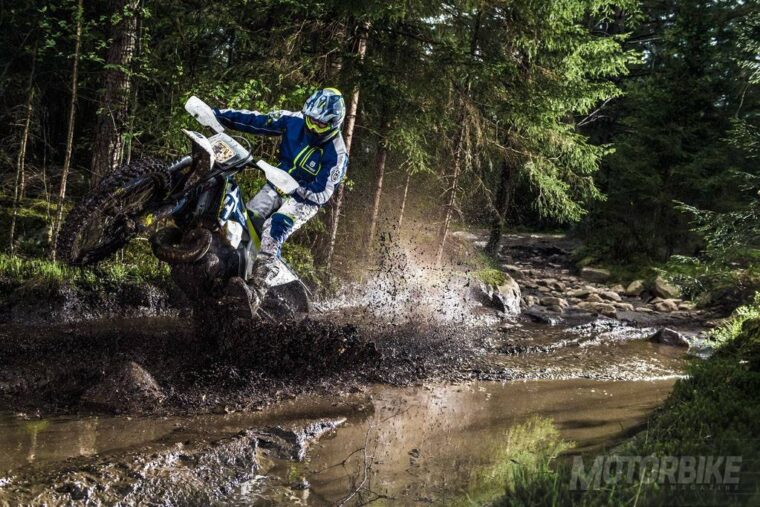 husqvarna-te-300-2017-11