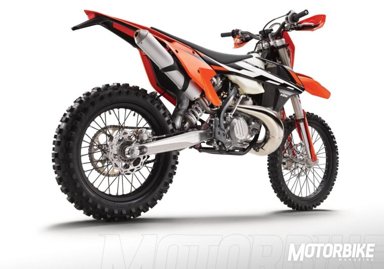 ktm-250-exc-2017-03