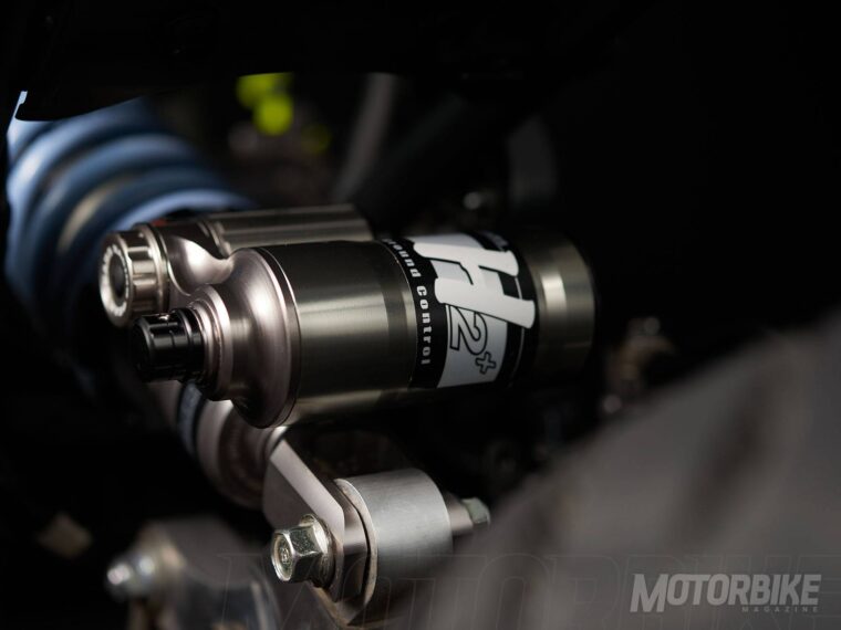 yamaha-xsr700-yard-built-otokomae-ad-hoc-2016-17