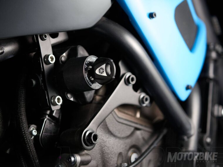 yamaha-xsr700-yard-built-otokomae-ad-hoc-2016-19