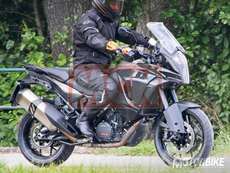 ktm-adventure-2017-14