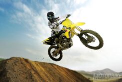 Suzuki RM-Z450 2017 4 suzuki rm z450 2017 02