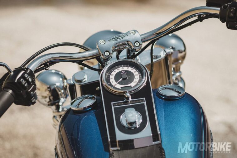 harley-davidson-softail-deluxe-galeria-03