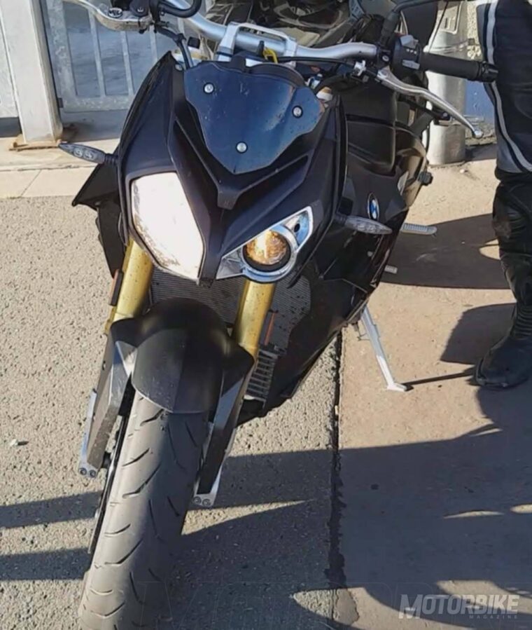 bmw-s-1000-r-2017-preproduccion12