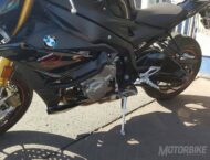 BikeLeaks. BMW S 1000 R 2017, ya en versión preproducción 7 bmw s 1000 r 2017 preproduccion13