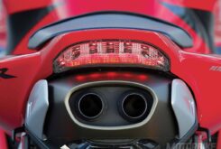 Honda CBR1000RR 2017: 25º aniversario de la Fireblade 21 honda cbr1000rr 2004 3